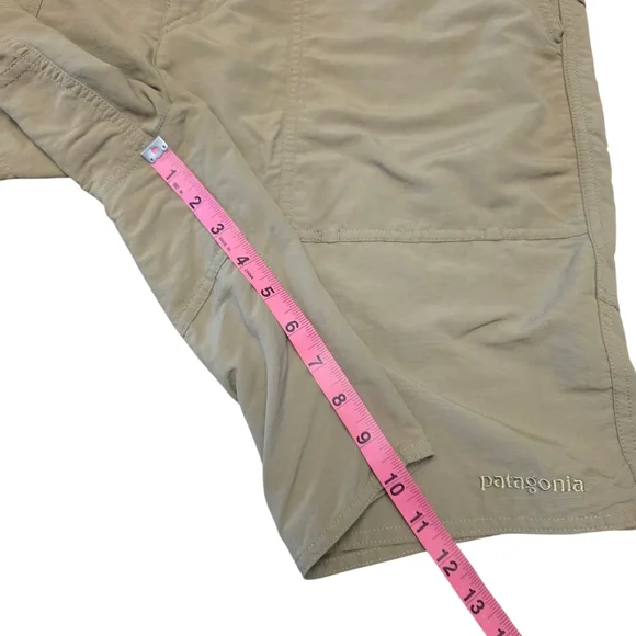 Patagonia Men's 20" Wavefarer Stand Up Tan Shorts Size 35 - Picture 5 of 10